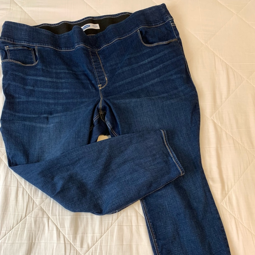 Old Navy Rockstar Super Skinny Jeggings Size 30 Plus